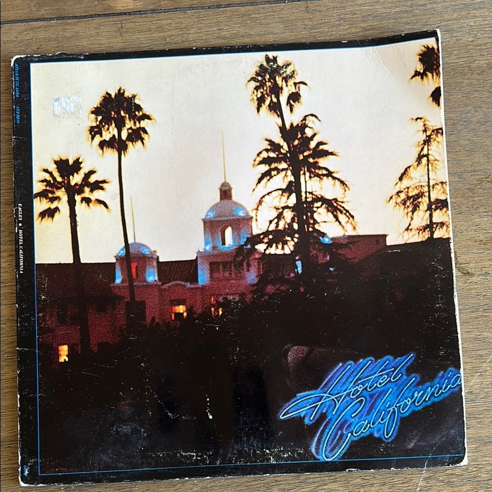 The Eagles Hotel California Vintage Vinyl Album Released 1976. Legendary Album.